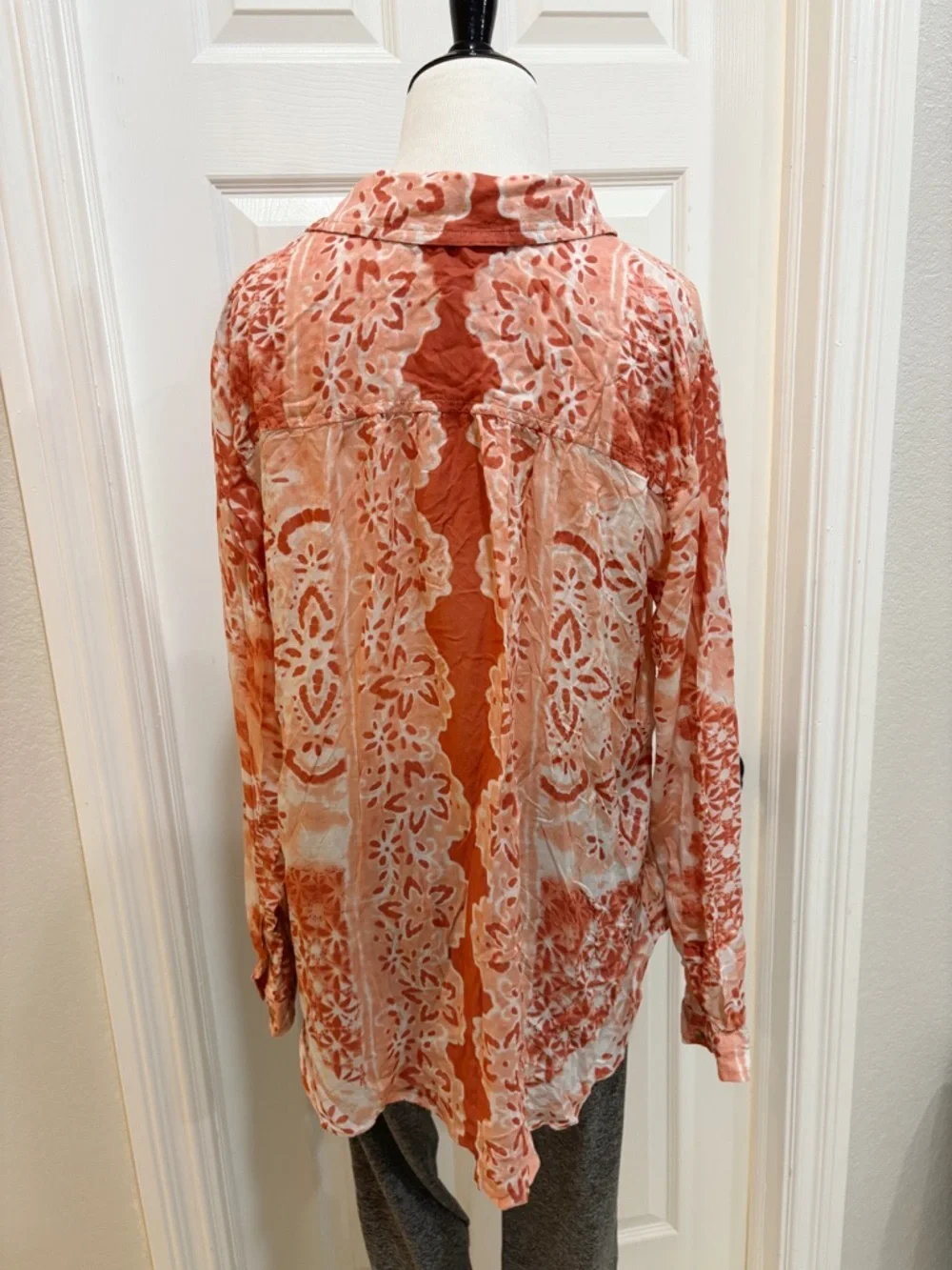 Pilcro Anthropologie Romy Relaxed Buttondown Medium - Picture 7 of 9